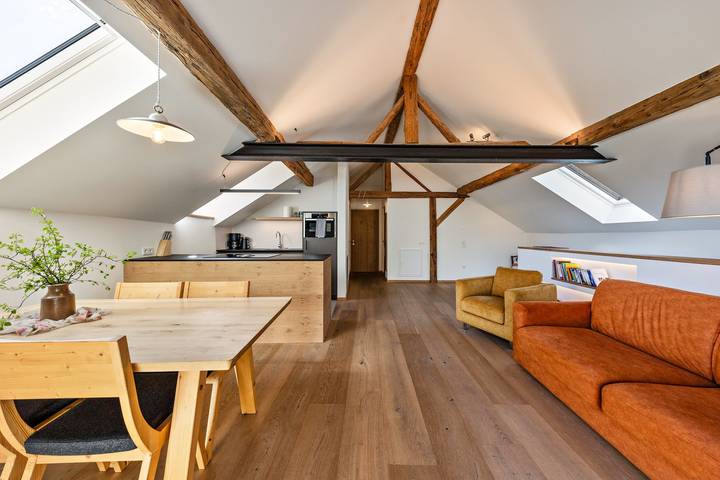 Ferienwohnung für 6 Personen, mit Balkon und Garten in Eppan an der Weinstraße