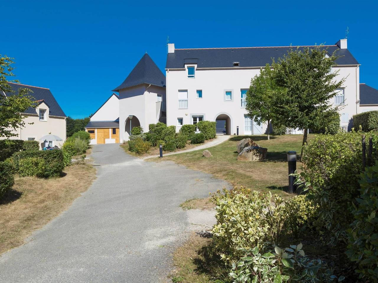 Maison de vacances pour 4 personnes avec piscine in Le Tronchet, Région de Saint-Malo