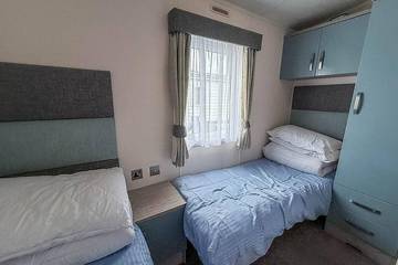 Bungalow for 6 People in Waveney District, Suffolk, Photo 4