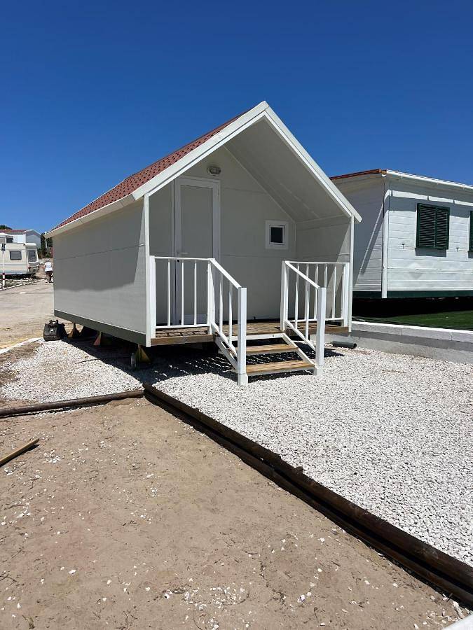 Camping pour 2 personnes, avec terrasse et jardin ainsi que piscine et vue au Portugal - 4