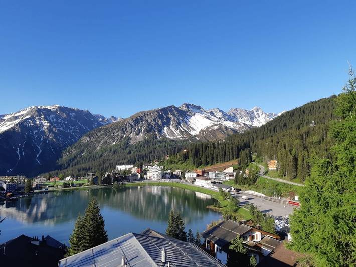 Ferienwohnung für 4 Personen, mit Seeblick und Terrasse in Arosa - 3