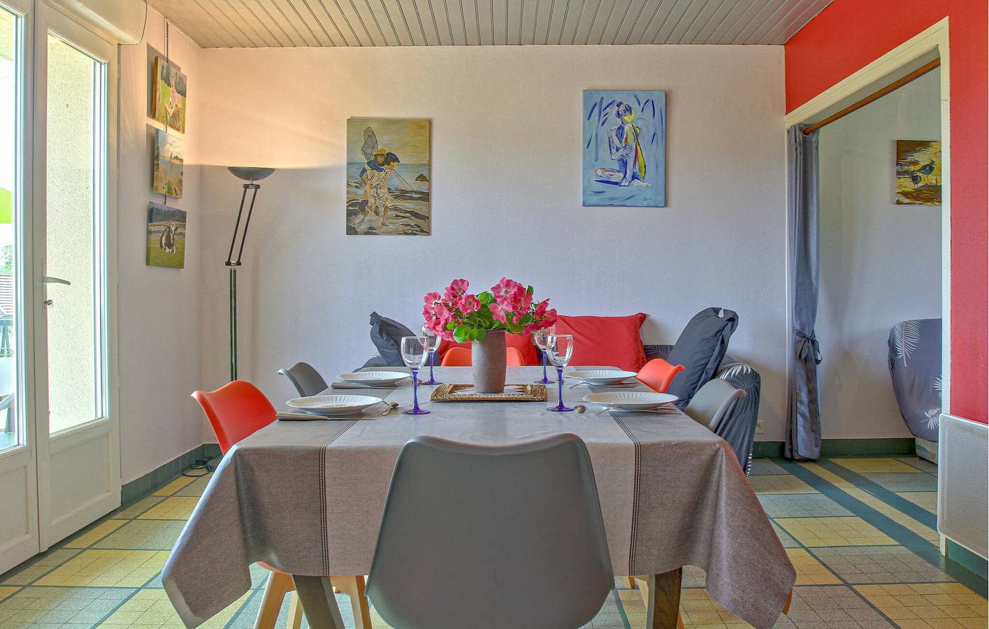 Lithaire Garden Apartment with Parking in Lithaire, Montsenelle