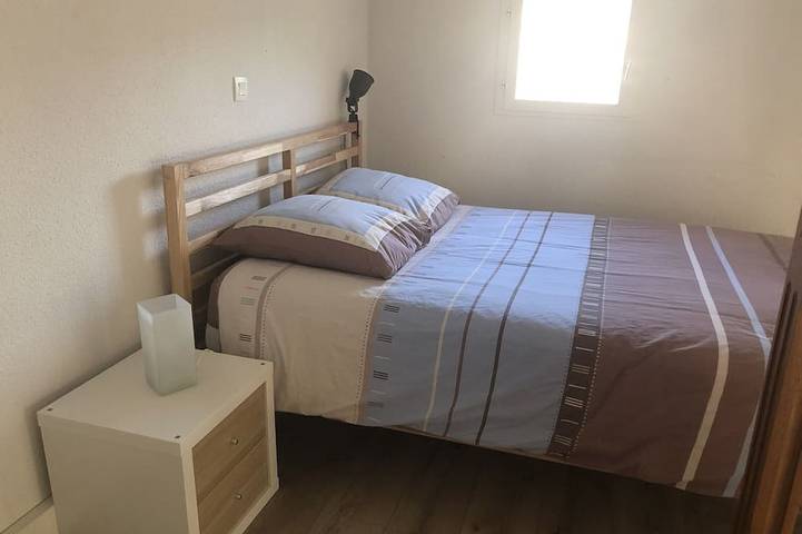 Air-conditioned cottage with a pool, near the beach, in a gated community in Le Lavandou, Parc national Port-Cros