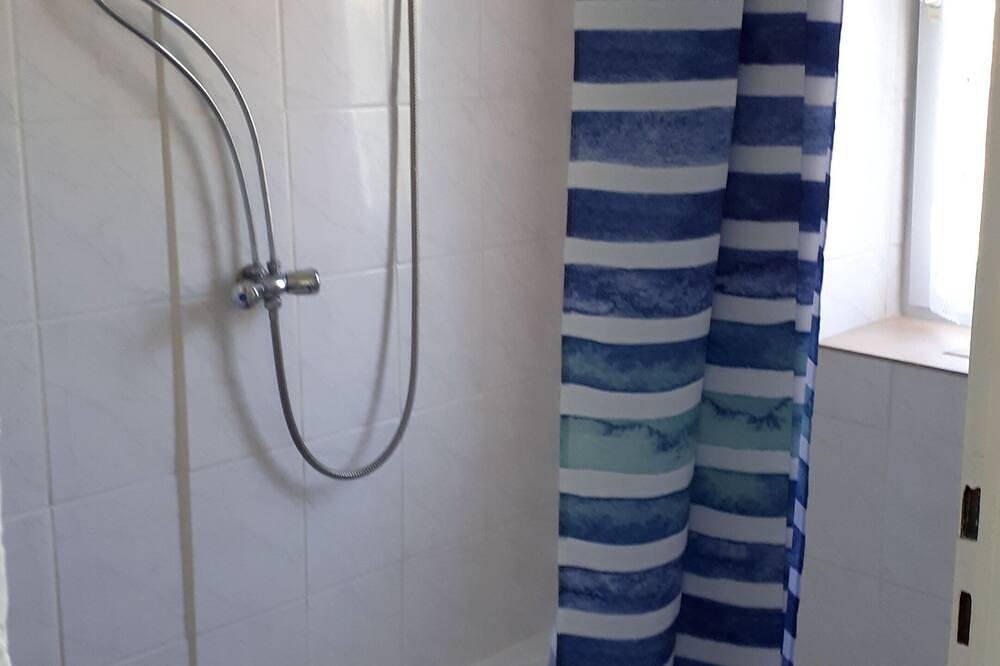 Apartamento entero, Ferienwohnung - Haus Ebel/alte Schule in Putgarten, Rügen
