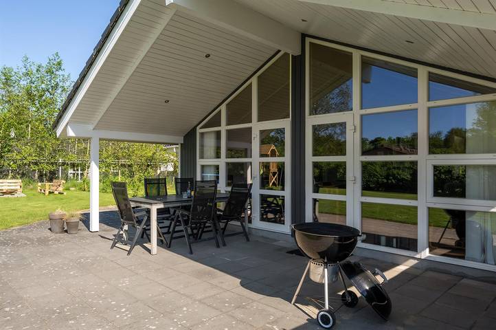 Ferienhaus für 8 Personen, mit Whirlpool und Terrasse sowie Garten und Sauna in Jegum - 2