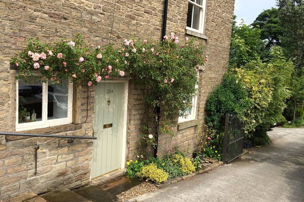 Torr Top Platz - Peak District. 3-Bett-Eigenschaft.  Am Fluss gelegen in Derbyshire