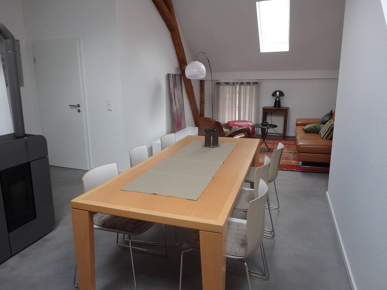 Ganze Wohnung, Ferienwohnung 'Fewoimdorf' mit Wi-Fi in Wertheim, Taubertal