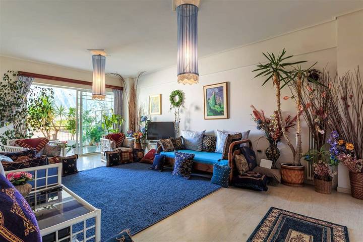 Bright comfy flat near the beach & the city center in Kalamata, Messenien