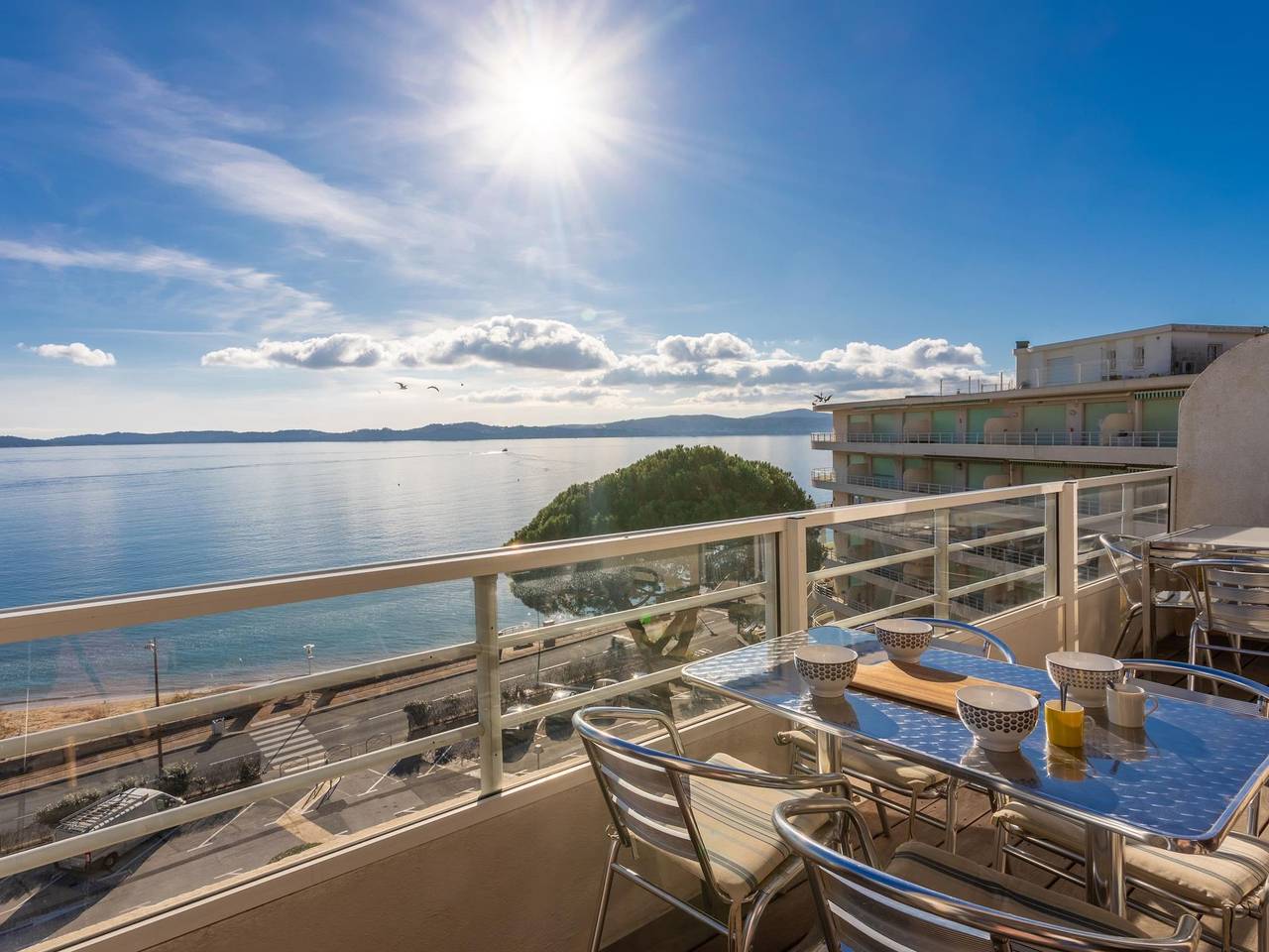 Appartement de vacances entier, Vue Mer 180° Neuf Centre Ste Maxime in Sainte-Maxime, Côte méditerranéenne (France)