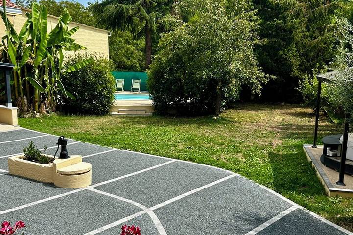 Chambre d’hôte pour 2 personnes à Cénac-et-Saint-Julien