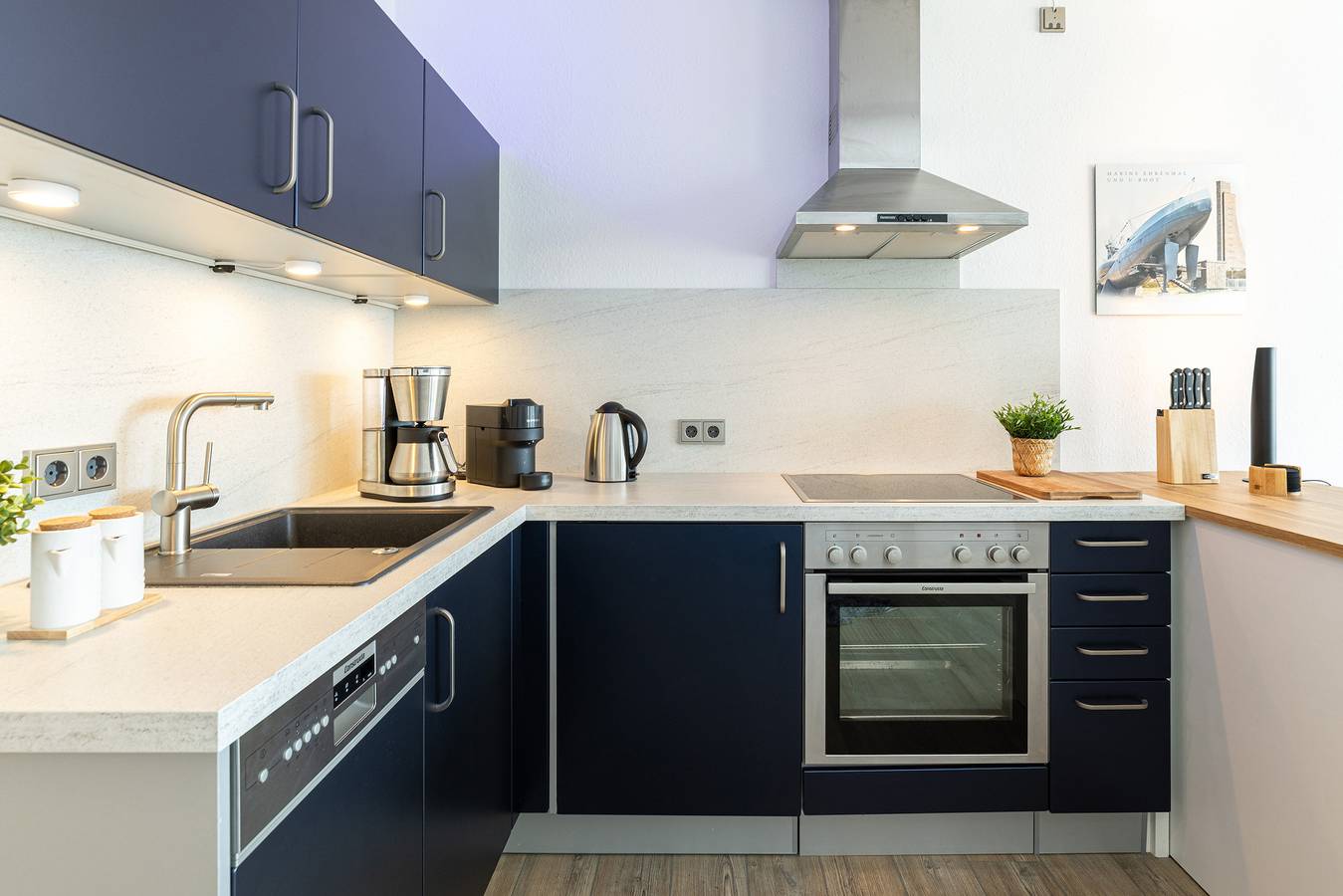 Ganze Ferienwohnung, Haus Panorama Laboe Beachview in Kieler Förde, Laboe