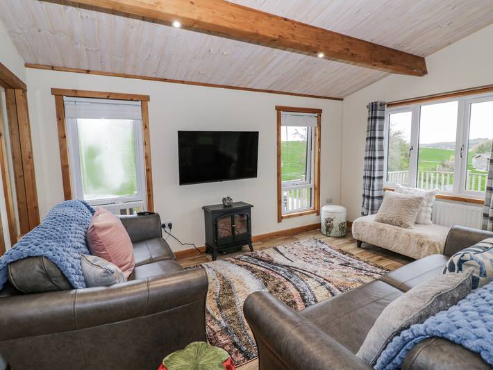 Lodge für 6 Personen mit Whirlpool in Staffordshire
