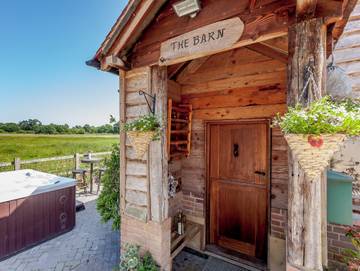 Cottage for 4 People in Bury (West Sussex), England, Photo 1