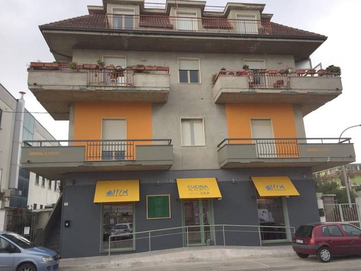 BnB für 3 Personen, mit Balkon und Terrasse in San Benedetto del Tronto