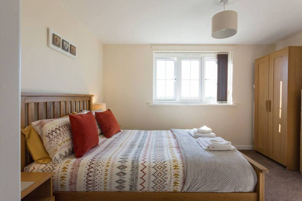 Entire apartment, Spacious 2Bedroom 2Bathroom Apartment.Scenic Views in Armthorpe, South Yorkshire
