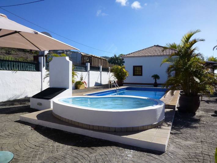 Ferienhaus für 10 Personen, mit Terrasse und Garten sowie Kinderpool und Pool in Tijarafe - 2