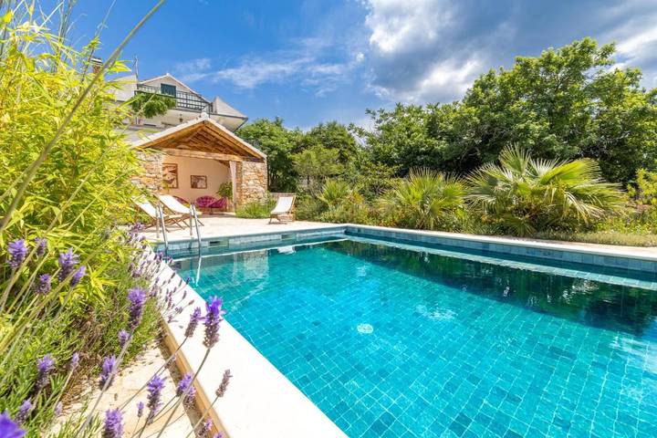 Ferienhaus für 6 Personen, mit Whirlpool und Pool sowie Garten in Split-Dalmatien - 3