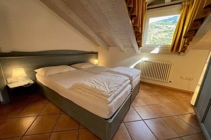 Entire apartment, Studio 7 in Torbole, Nago-Torbole