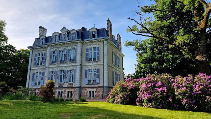 Chambre d’hôte pour 2 personnes, avec vue et jardin