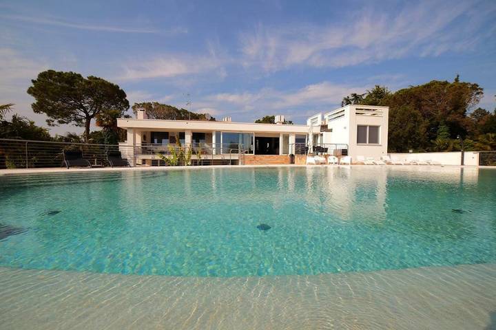 Chambre d’amis pour 3 personnes, avec bassin pour enfant et jardin ainsi que vue et piscine à Palazzolo dello Stella