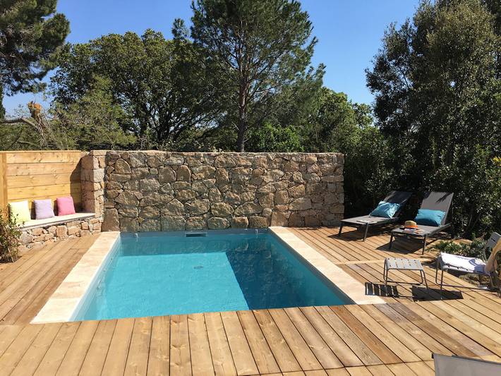 Gîte pour 6 personnes, avec terrasse et piscine à Porto-Vecchio - 2
