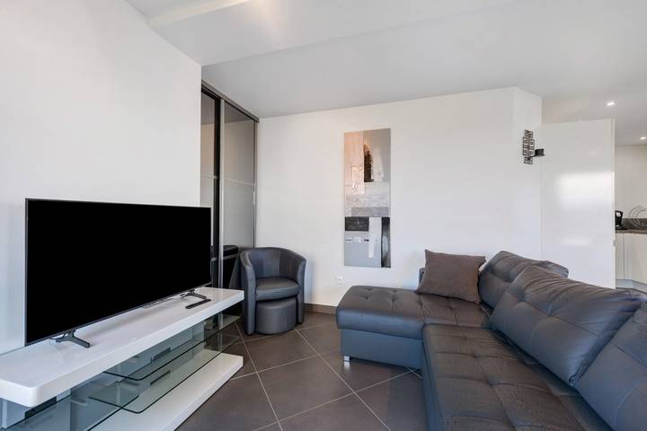 Ferienhaus für 13 Personen, mit Balkon und Garten in Frankreich - 3