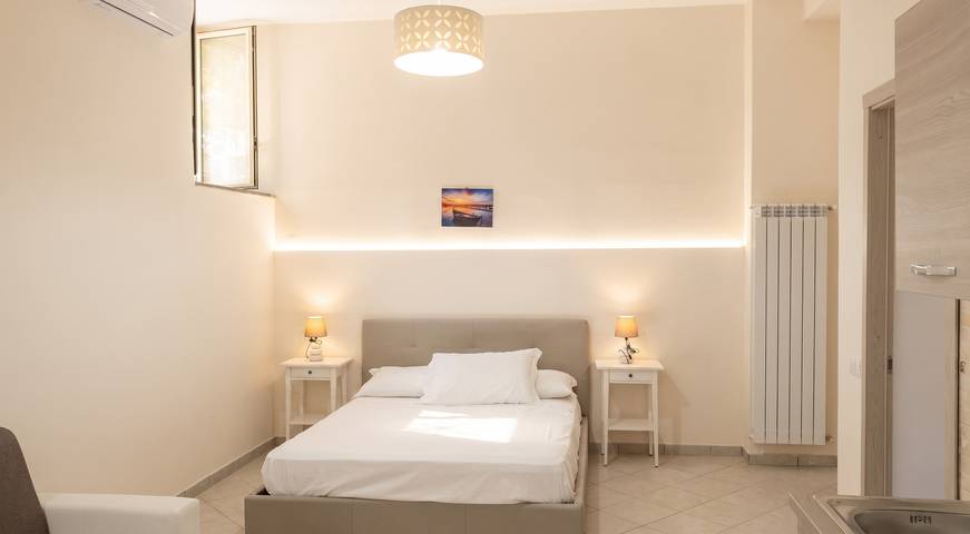 Monolocale intero, Incantevole studio con aria condizionata a Gragnano - 35 m² in Gragnano, Napoli e dintorni