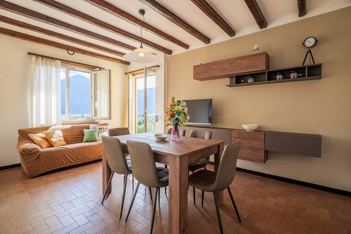 Ferienwohnung für 5 Personen, mit Seeblick und Balkon sowie Ausblick in Comune di Cannobio - 4