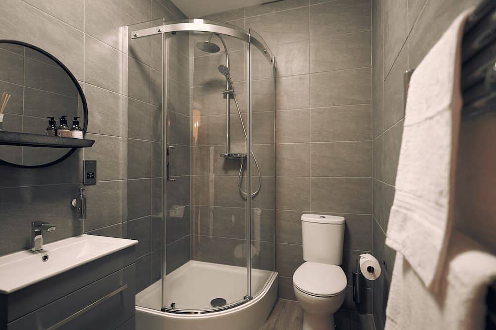 Apartamento entero, Robin-Moderno-Apartamento-Baño Privado-Vista a la Calle in Hungerford, Berkshire