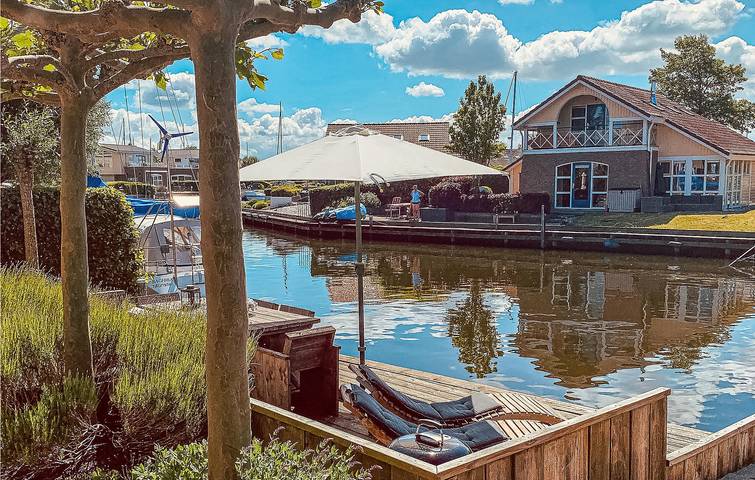 Ferienhaus für 6 Personen, mit Terrasse und Whirlpool in Workum - 4