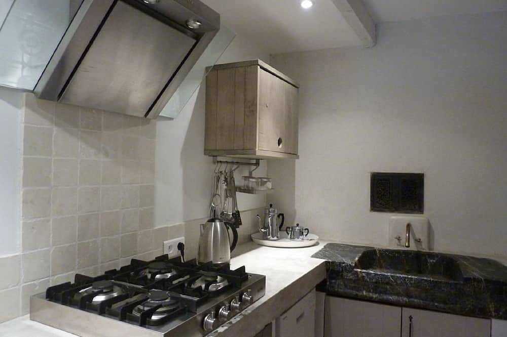 Ganze Wohnung, House La France - Ramparts & Riverside (Sleeps 2) in Lagrasse, Regionaler Naturpark Corbières-Fenouillèdes