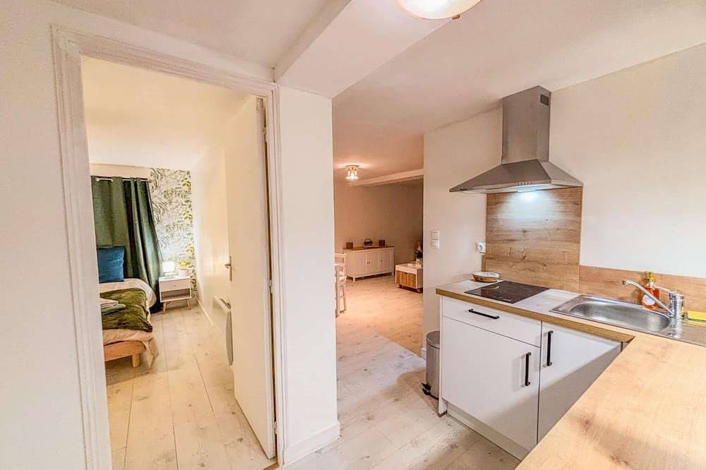 Apartamento entero, Nice T2 with wifi and Netflix near the golf course in Bellême, Parc naturel régional du Perche
