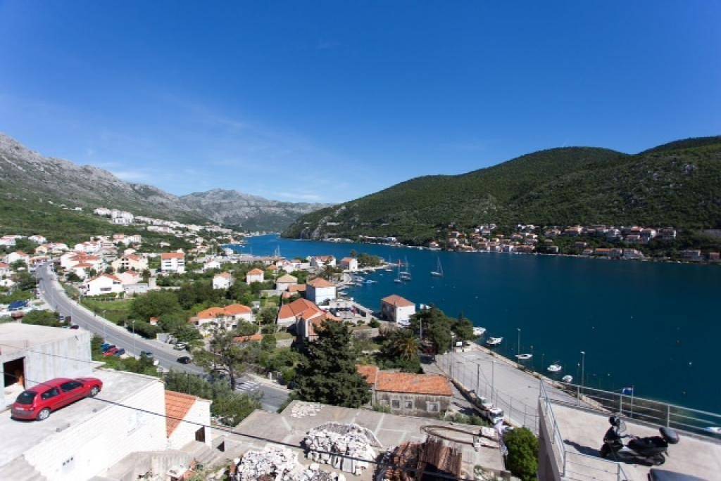 Ganze Wohnung, Ferienwohnung für 3 Personen mit Meerblick in Mokosica, Dubrovnik-Neretva