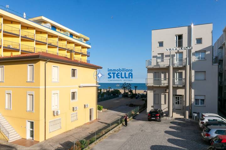 Apartamento entero, [Giglio House]Free Park - * 100mt from the sea* in Lido di Jesolo, Jesolo-city