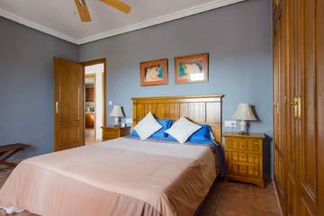 Villa for 10 People in Orihuela, Costa Blanca, Photo 1