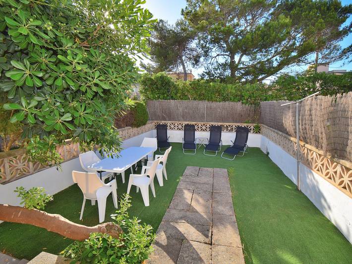 Gîte pour 6 personnes, avec terrasse et jardin à Majorque - 4