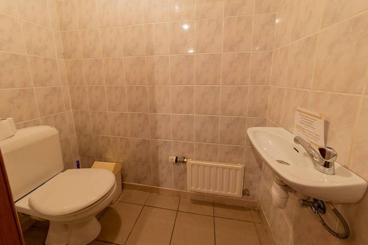 Maison d’hôte pour 20 personnes, avec jardin ainsi que sauna et vue, animaux acceptés au Province de Luxembourg - 3