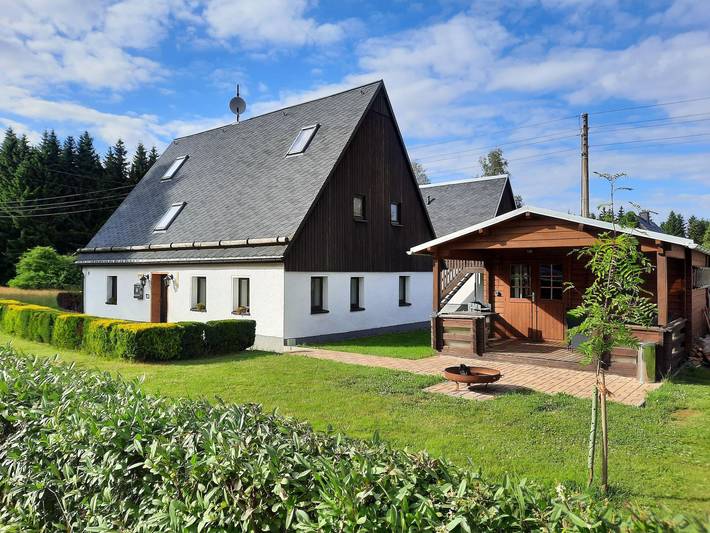 Ferienhaus für 9 Personen, mit Terrasse, kinderfreundlich in Marienberg