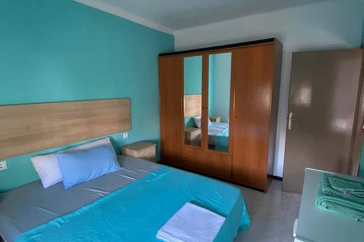 Appartement entier, Appartement familial WiFi - 3km de la plage in El Barrio, Sant Joan d'Alacant