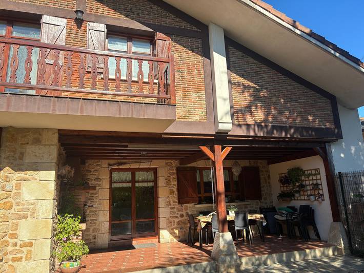 Vakantiehuis voor 8 personen, met Balkon en Tuin in het Baskenland