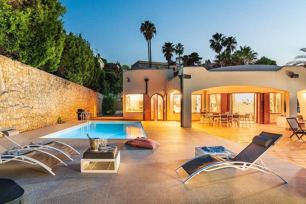 Villa sul mare con piscina Riscaldata e fantastica vista Etna in Costa Saracena, Augusta (comune)