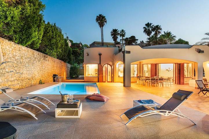 Casa vacanza per 9 persone, con giardino, con animali domestici - 1