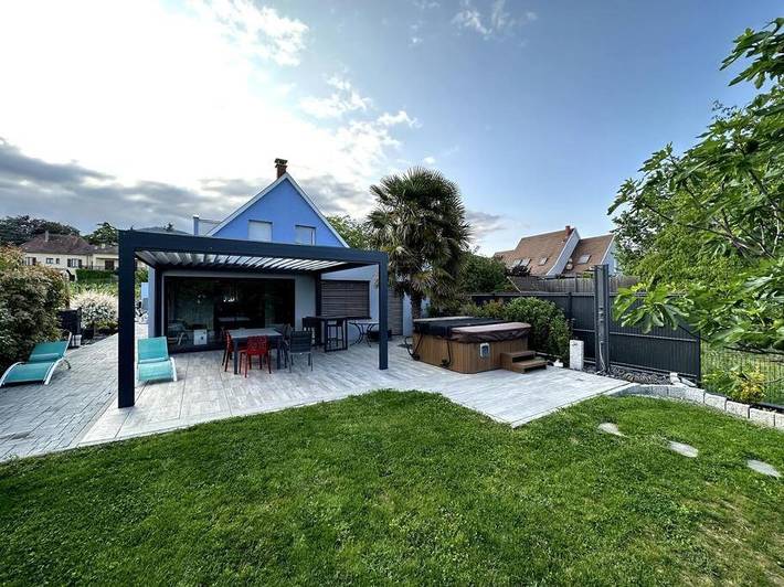 Maison de vacances pour 8 personnes, avec jacuzzi et jardin - 1
