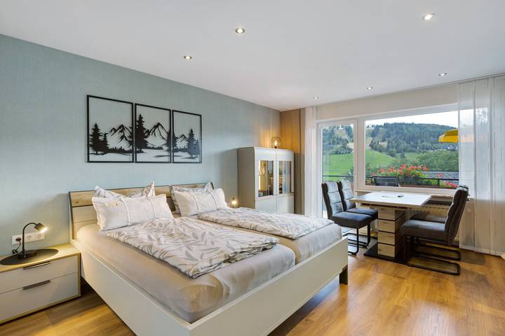 Hel lejlighed, Haus Schönblick – Apartment 3 with Mountain View, Balcony and Wi-Fi in Willingen, die Mittelgebirge