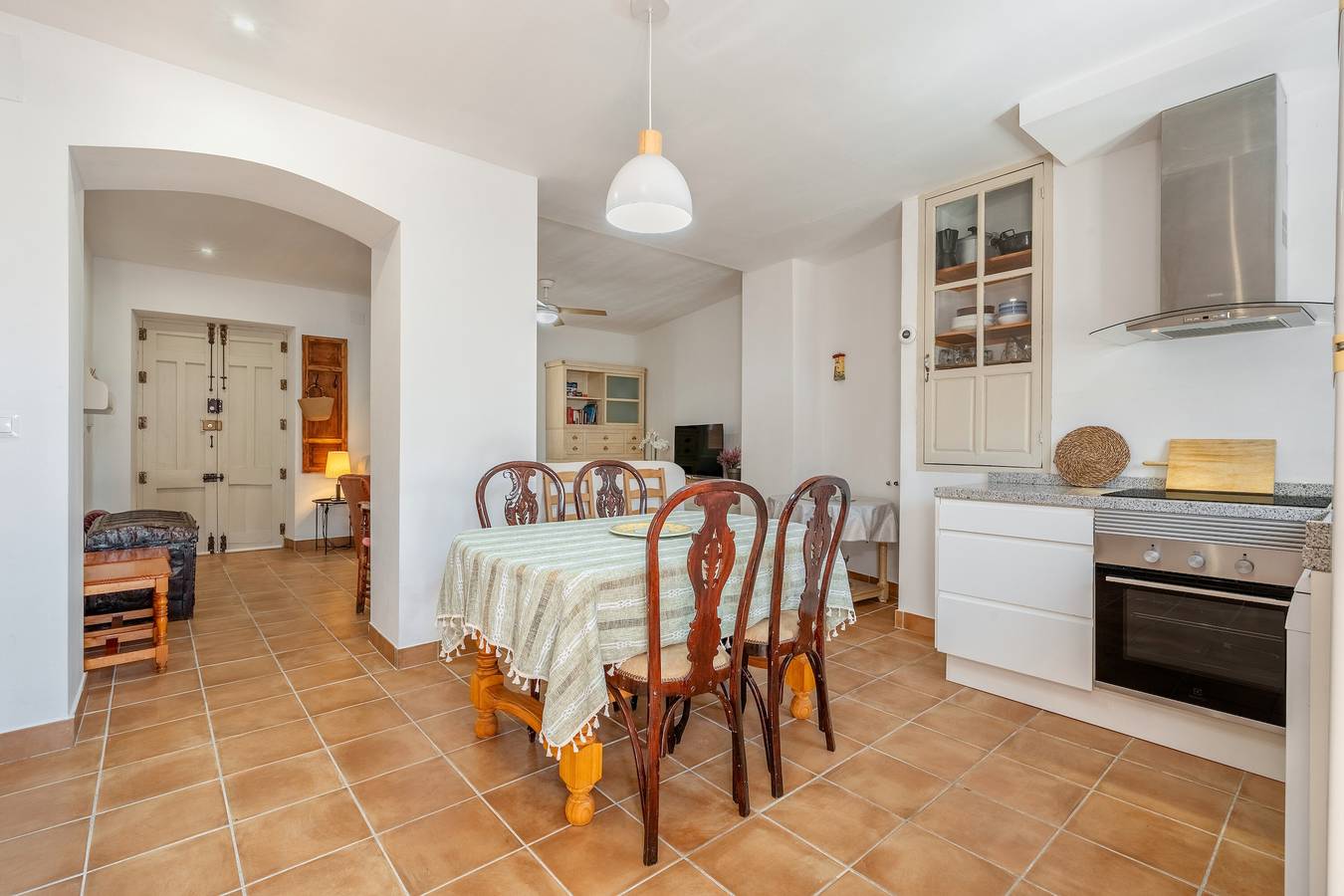« Casa Mercedes dans la Vega de Grenade » avec terrasse privée, jardin privé et balcon in Valderrubio, Province de Grenade