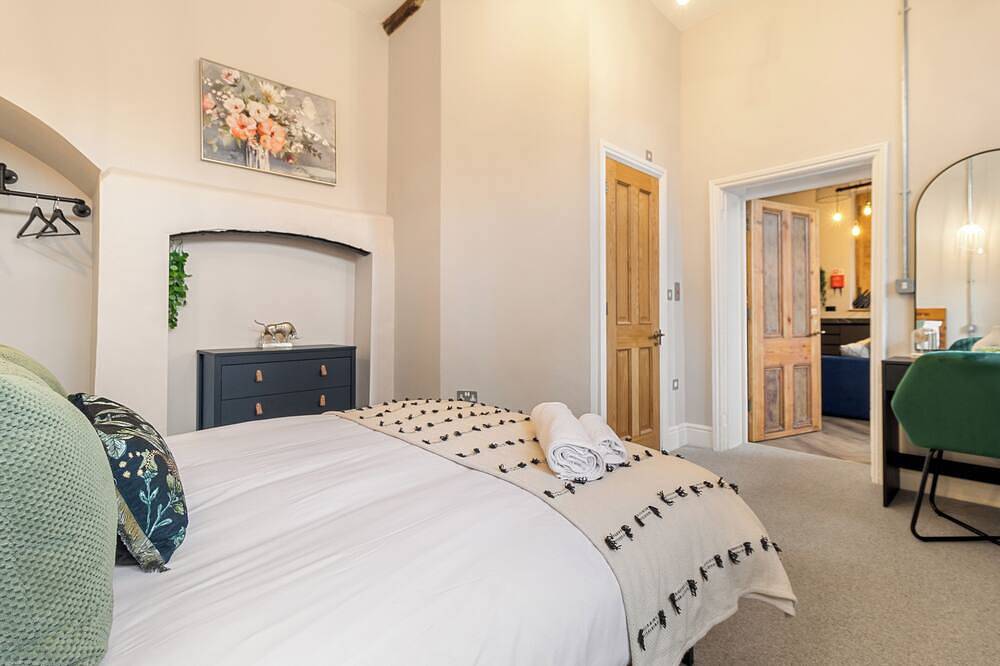 Entire apartment, Whiskawaystays Shaw Mews Apartment 3 in Worcester, Worcestershire