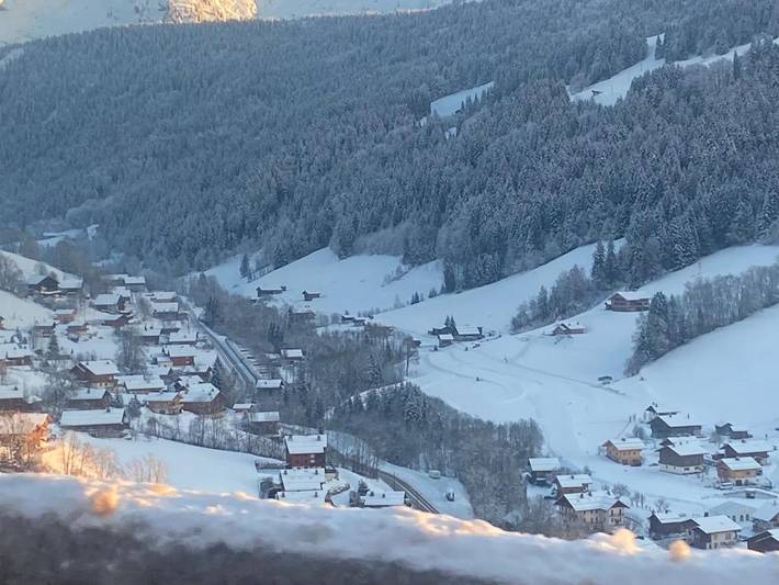 Location de vacances pour 10 personnes, avec terrasse et vue à Saint-Pierre-en-Faucigny - 4