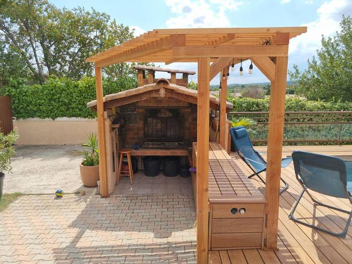 Location de vacances pour 6 personnes, avec piscine et jardin à Villeveyrac - 2