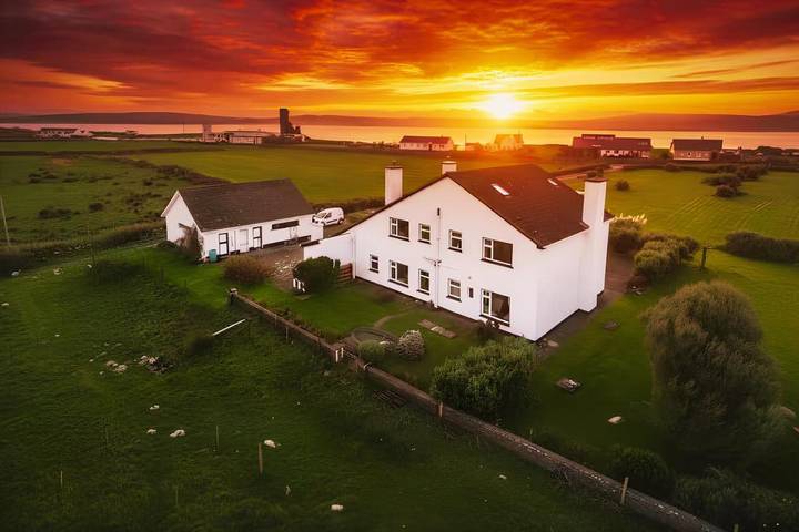 Holiday home for 23 people, with Balcony and Terrace as well as Garden and View in Liscannor