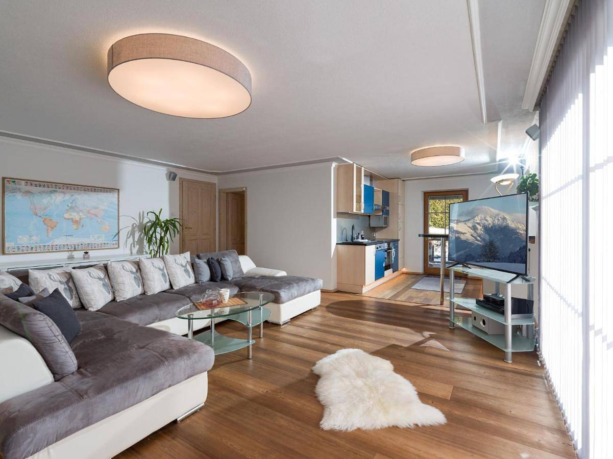 Chalet Weinberg T1 & T2 by Apartment Managers in Kirchberg in Tirol, Kaisergebirge